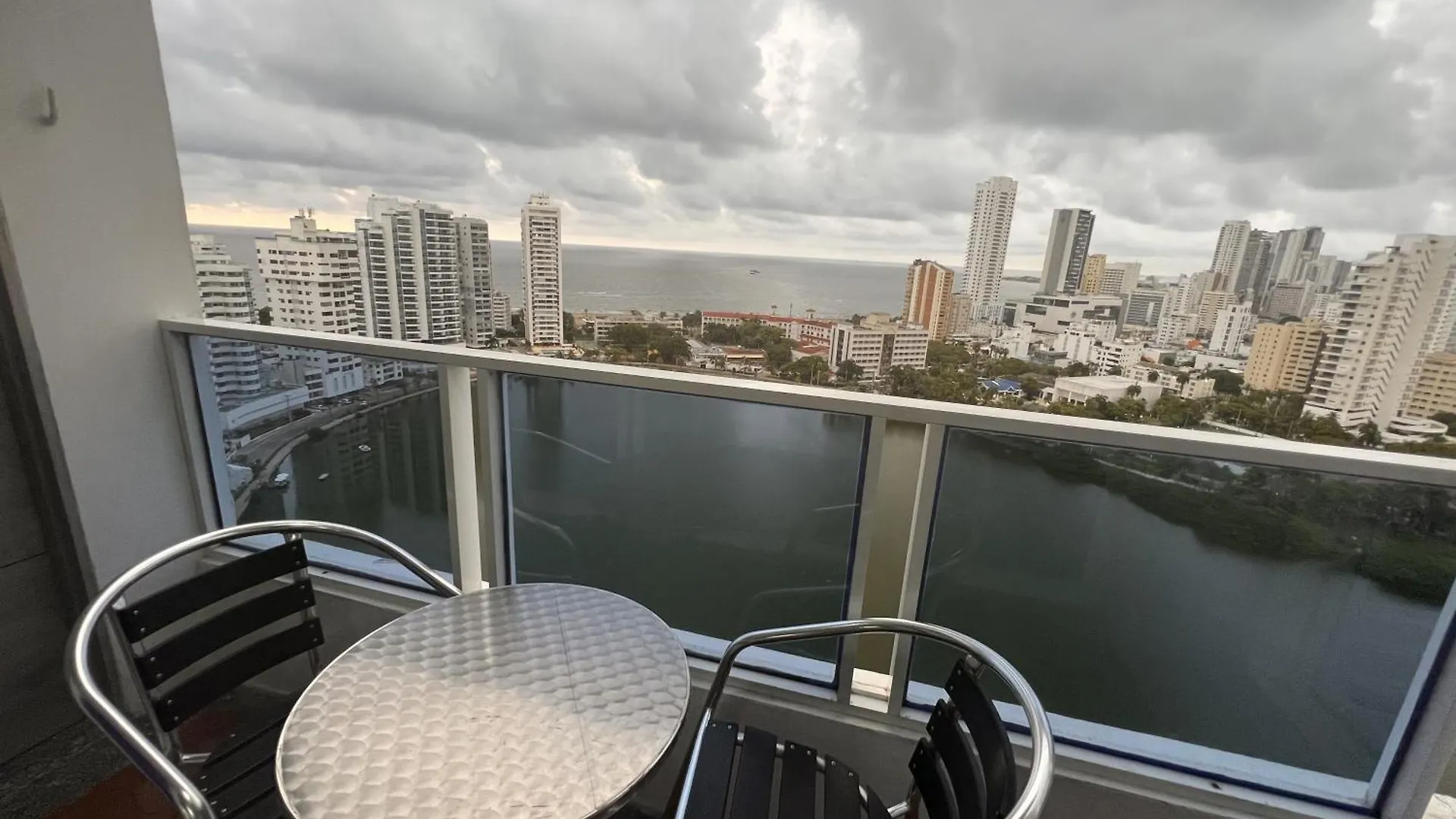 BW Apartments Cartagena Colombia